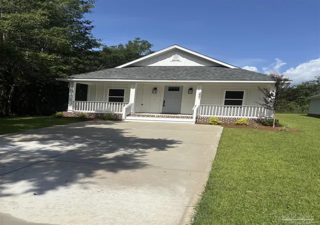 Photo 1 of Sale Pending at 2991 N 13th Avenue, Milton, FL 32583 | MLS# 685816 | Listing updated on 2026-08-18