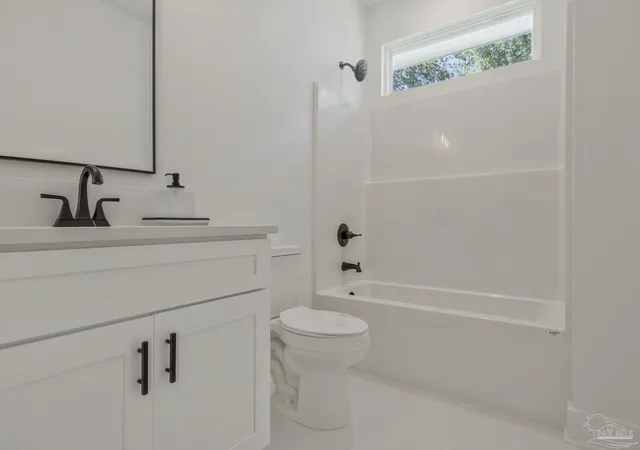 Photo 3 of Sale Pending at 2991 N 13th Avenue, Milton, FL 32583 | MLS# 685816 | Listing updated on 2026-08-18