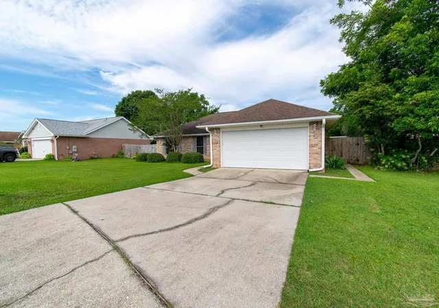 Photo 1 of Single family home for sale at 5212 Zachary Blvd, Pensacola, FL 32526 | MLS# 684127 | Listing updated on 2026-09-26