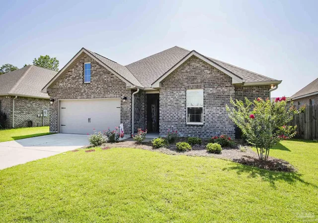 Photo 2 of Single family home for sale at 3343 Keegun Loop, Pensacola, FL 32526 | MLS# 685333 | Listing updated on 2026-10-14