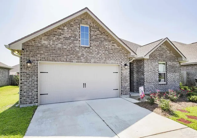Photo 3 of Single family home for sale at 3343 Keegun Loop, Pensacola, FL 32526 | MLS# 685333 | Listing updated on 2026-10-14