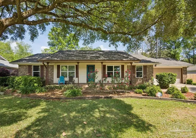 Photo 3 of Single family home for sale at 5132 Rowe Trl, Milton, FL 32571 | MLS# 685527 | Listing updated on 2026-07-11