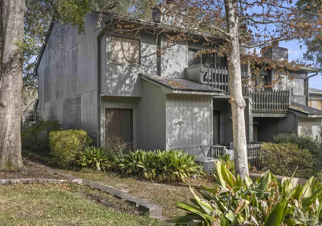 3rd image of 11 Hillbrook Way, Pensacola, FL 32503 | MLS# 675375