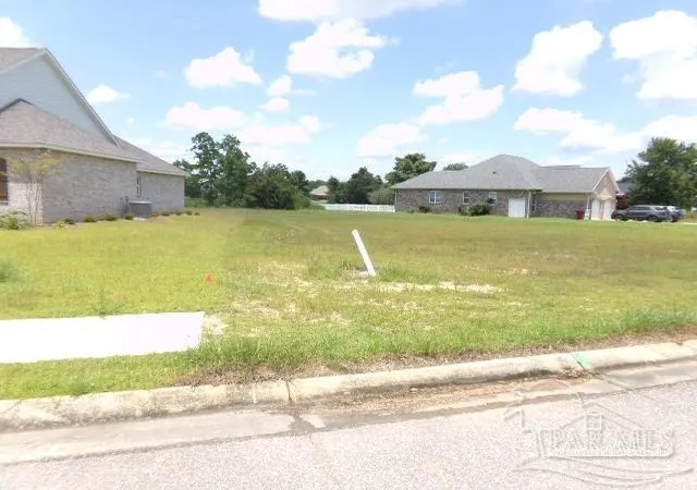 Homes for sale in Milton, FL | 5751 Highland Lake Dr, Milton, FL 32583 | MLS# 683617