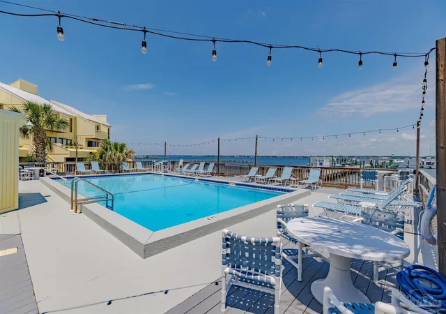 2nd image of 8520 Gulf Blvd, Navarre Beach, FL 32566