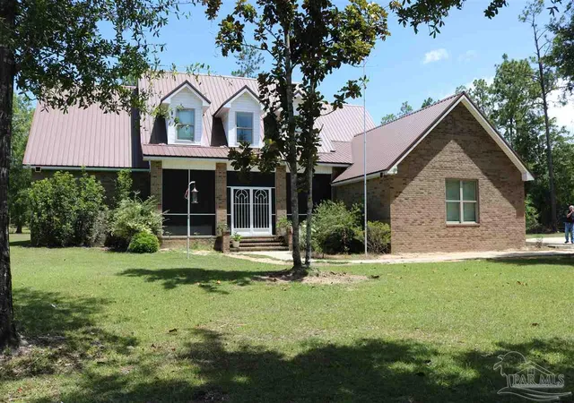 Photo 3 of Single family home for sale at 6412 Clear Crk Rd, Milton, FL 32570 | MLS# 684847 | Listing updated on 2026-09-03