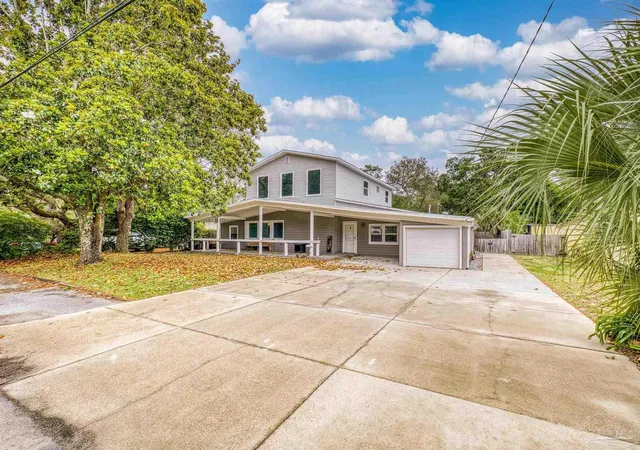 2nd image of 204 Camelia St, Gulf Breeze, FL 32561 | MLS# 678132