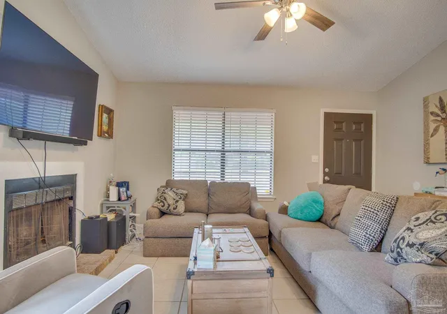 Photo 3 of Townhouse for sale at 9345 Chisholm Rd #B-3, Pensacola, FL 32514 | MLS# 684988 | Listing updated on 2026-09-17