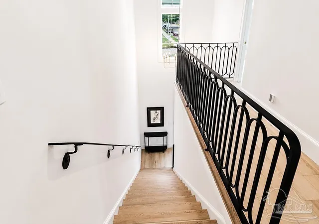 4th image of 501 N Tarragona St, Pensacola, FL 32501 | MLS# 682576