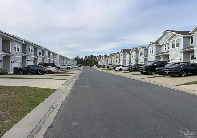 Photo 3 of Townhouse for sale at 9539 Nature Crk Cir, Pensacola, FL 32526 | MLS# 680305 | Listing updated on 2026-08-15