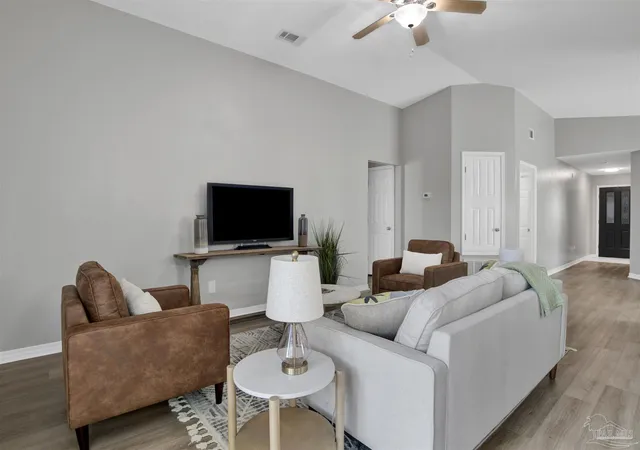 Photo 2 of Single family home for sale at 329 Mizzen Ln, Pensacola, FL 32507 | MLS# 685362 | Listing updated on 2026-09-23
