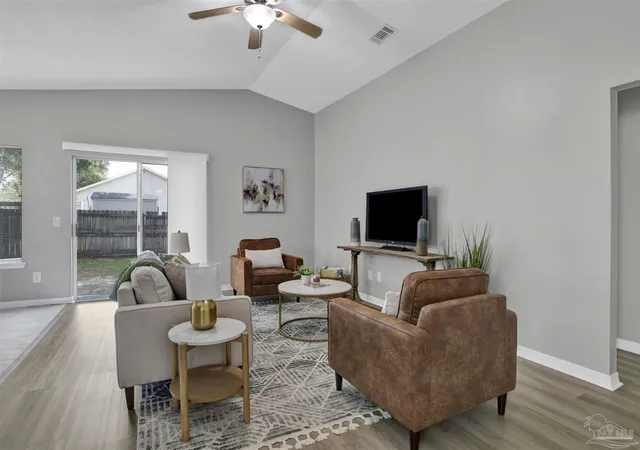 Photo 3 of Single family home for sale at 329 Mizzen Ln, Pensacola, FL 32507 | MLS# 685362 | Listing updated on 2026-09-23