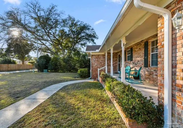 Photo 3 of Single family home for sale at 6800 Fabiano St, Pensacola, FL 32506 | MLS# 675036 | Listing updated on 2026-06-01