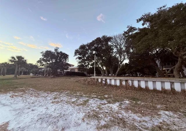 Photo 3 of Land for sale at 5300 Blk Soundside Dr, Gulf Breeze, FL 32563 | MLS# 659287 | Listing updated on 2026-02-13