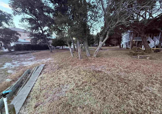 Photo 3 of Land for sale at 5300 Blk Soundside Dr, Gulf Breeze, FL 32563 | MLS# 659287 | Listing updated on 2026-02-13