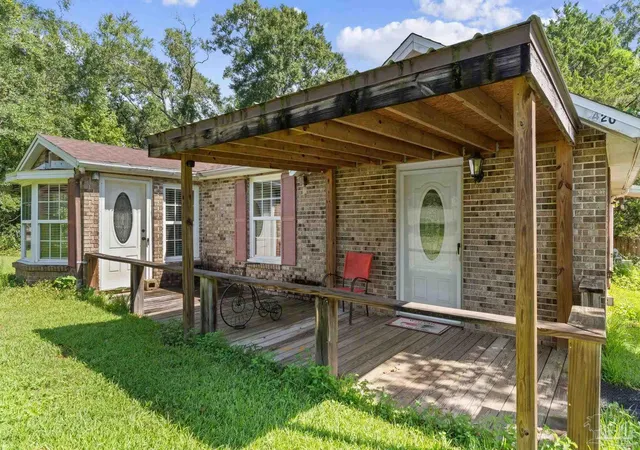Photo 3 of Single family home for sale at 420 Hariston St, Molino, FL 32577 | MLS# 688074 | Listing updated on 2026-10-09