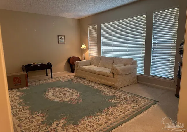 Photo 4 of Single family home for sale at 5640 Mifflin Ave, Pensacola, FL 32526 | MLS# 685448 | Listing updated on 2026-09-09