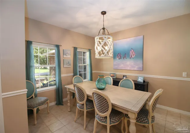 Photo 4 of Single family home for sale at 6495 Flagler Dr, Gulf Breeze, FL 32563 | MLS# 681613 | Listing updated on 2026-08-03