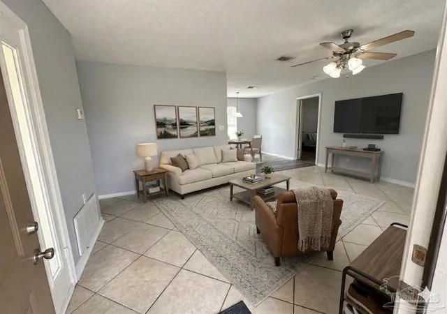 Homes for sale in Cantonment, FL | 309 Forest Hills Dr, Cantonment, FL 32533 | MLS# 680981