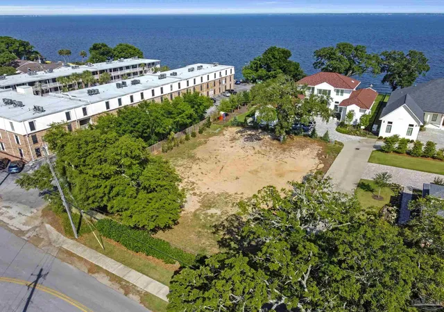 2nd image of 581 Chipley Ave, Pensacola, FL 32503 | MLS# 679011