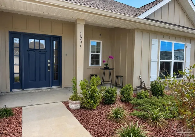 Homes for sale in Gulf Breeze, FL | 1936 Refuge Cir, Gulf Breeze, FL 32563 | MLS# 685491