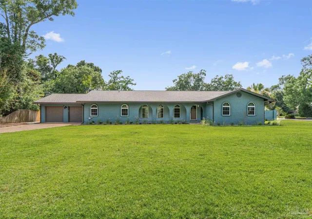 Photo 1 of Single family home for sale at 2295 N 20th Avenue, Pensacola, FL 32503 | MLS# 685544 | Listing updated on 2026-10-06