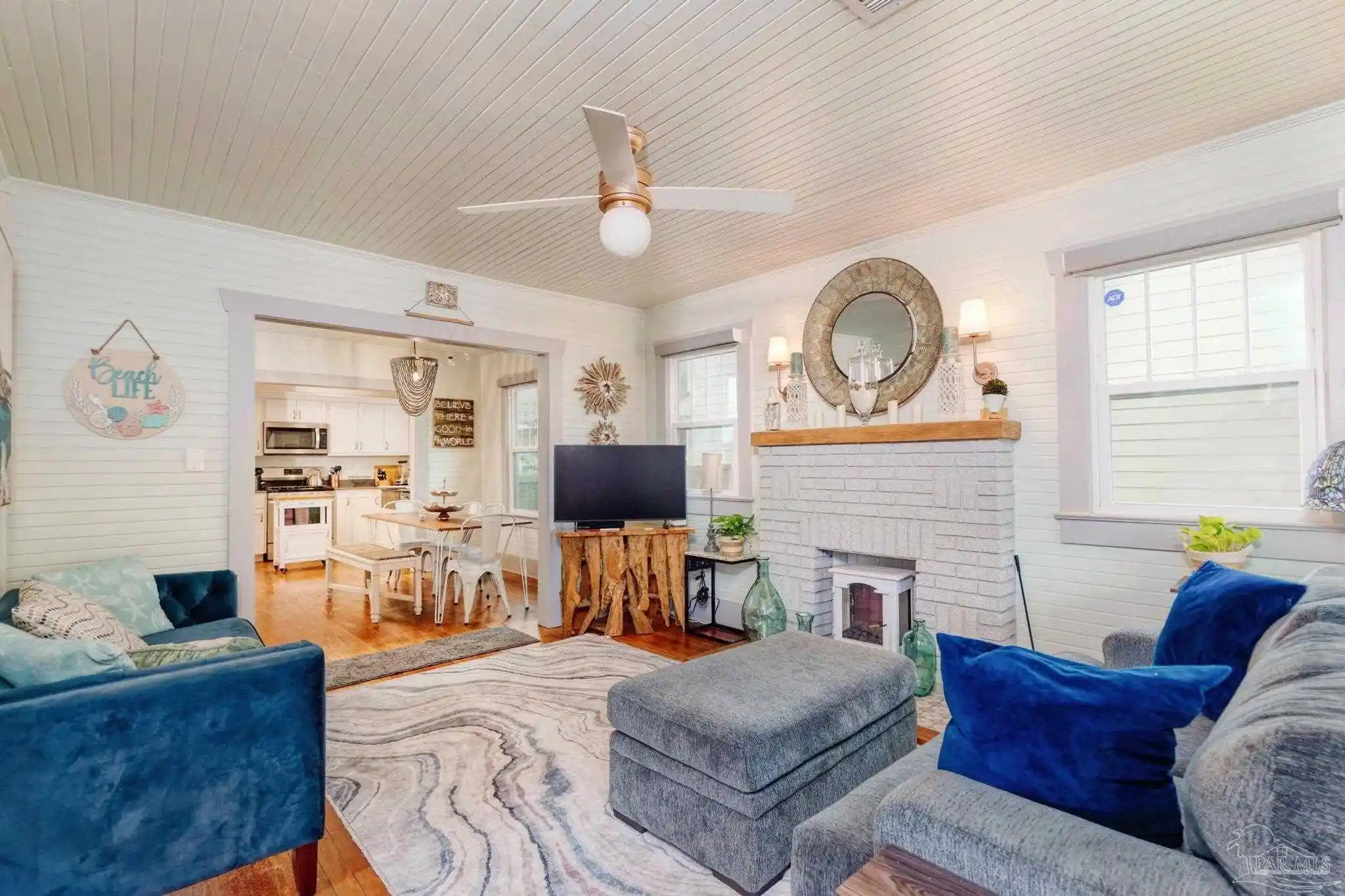 Photo 1 of Single family home for sale at 909 Dr Martin Luther King Jr, Pensacola, FL 32501 | MLS# 690665 | Listing updated on 2026-10-30