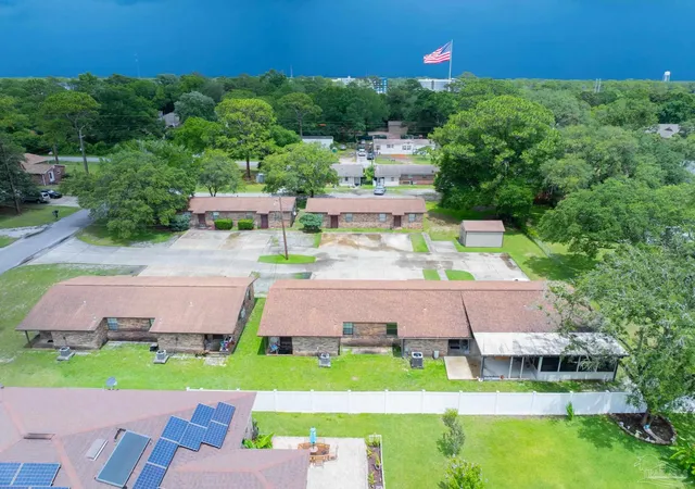 Homes for sale in Ft Walton Beach, FL | 816 Lark St, Fo Lark Ave #5,6,7,8, Ft Walton Beach, FL 32547 | MLS# 666663