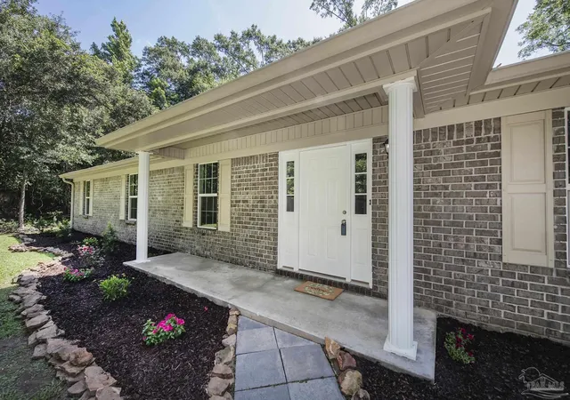 Homes for sale in Cantonment, FL | 1830 Cedar Park Dr, Cantonment, FL 32533 | MLS# 683644