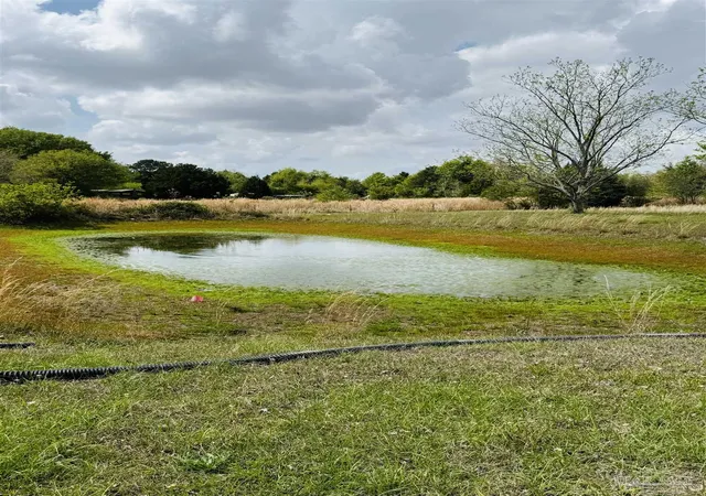 Photo 2 of Land for sale at 5568 Forest Hills Ln, Milton, FL 32570 | MLS# 680193 | Listing updated on 2026-09-15