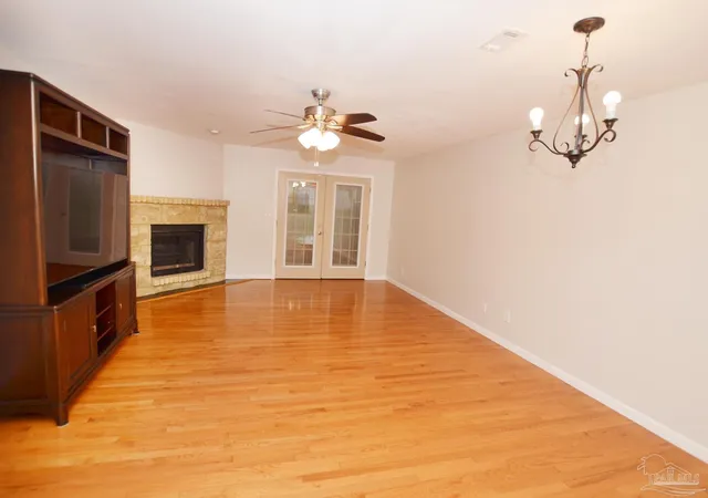 Photo 4 of Townhouse for sale at 4223 Brookside Dr, Pensacola, FL 32503 | MLS# 675149 | Listing updated on 2026-06-23