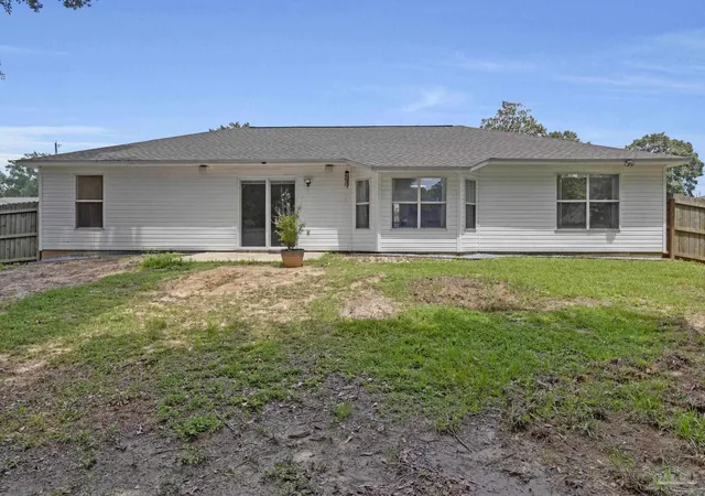 Homes for sale in Cantonment, FL | 2040 Winners Cir, Cantonment, FL 32533 | MLS# 685561
