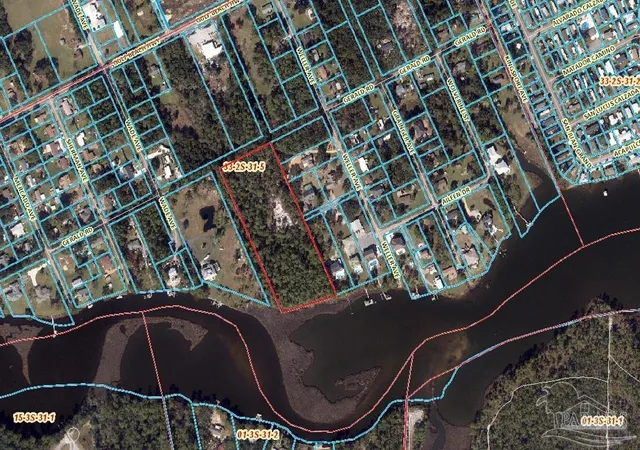 3rd image of 8855 Gerald Rd, Pensacola, FL 32507 | MLS# 632406