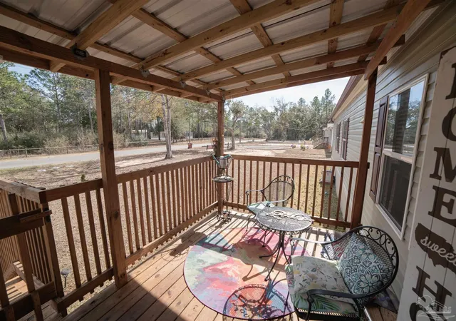 3rd image of 5327 Bodega Dr, Milton, FL 32583 | MLS# 677110