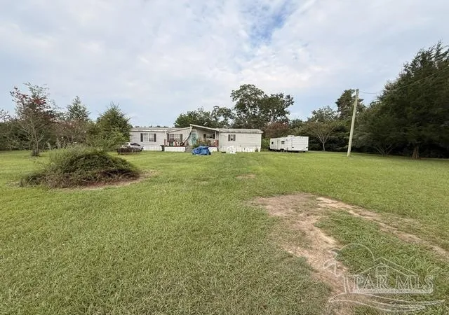 Photo 3 of Manufactured home for sale at 6018 Hwy 99, Molino, FL 32577 | MLS# 687750 | Listing updated on 2026-08-31