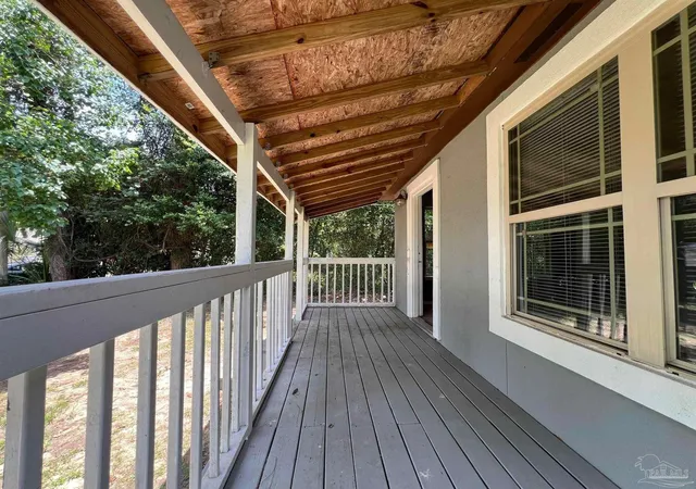 Photo 3 of Single family home for sale at 3315 W Lloyd St, Pensacola, FL 32505 | MLS# 688256 | Listing updated on 2026-09-10