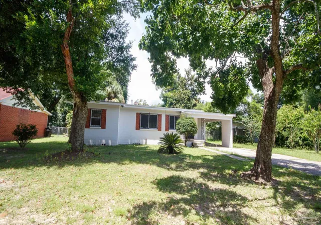 Photo 2 of Sale Pending at 3607 12th Ave, Pensacola, FL 32503 | MLS# 632838 | Listing updated on 2026-09-08