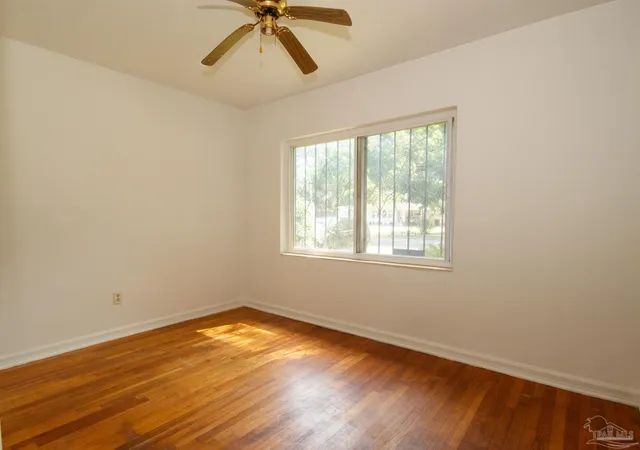 Photo 4 of Sale Pending at 3607 12Th Ave, Pensacola, FL 32503 | MLS# 632838 | Listing updated on 2026-09-08