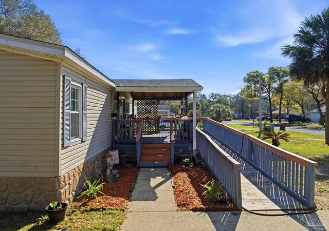5th image of 8962 Bluebell St, Milton, FL 32583 | MLS# 679465