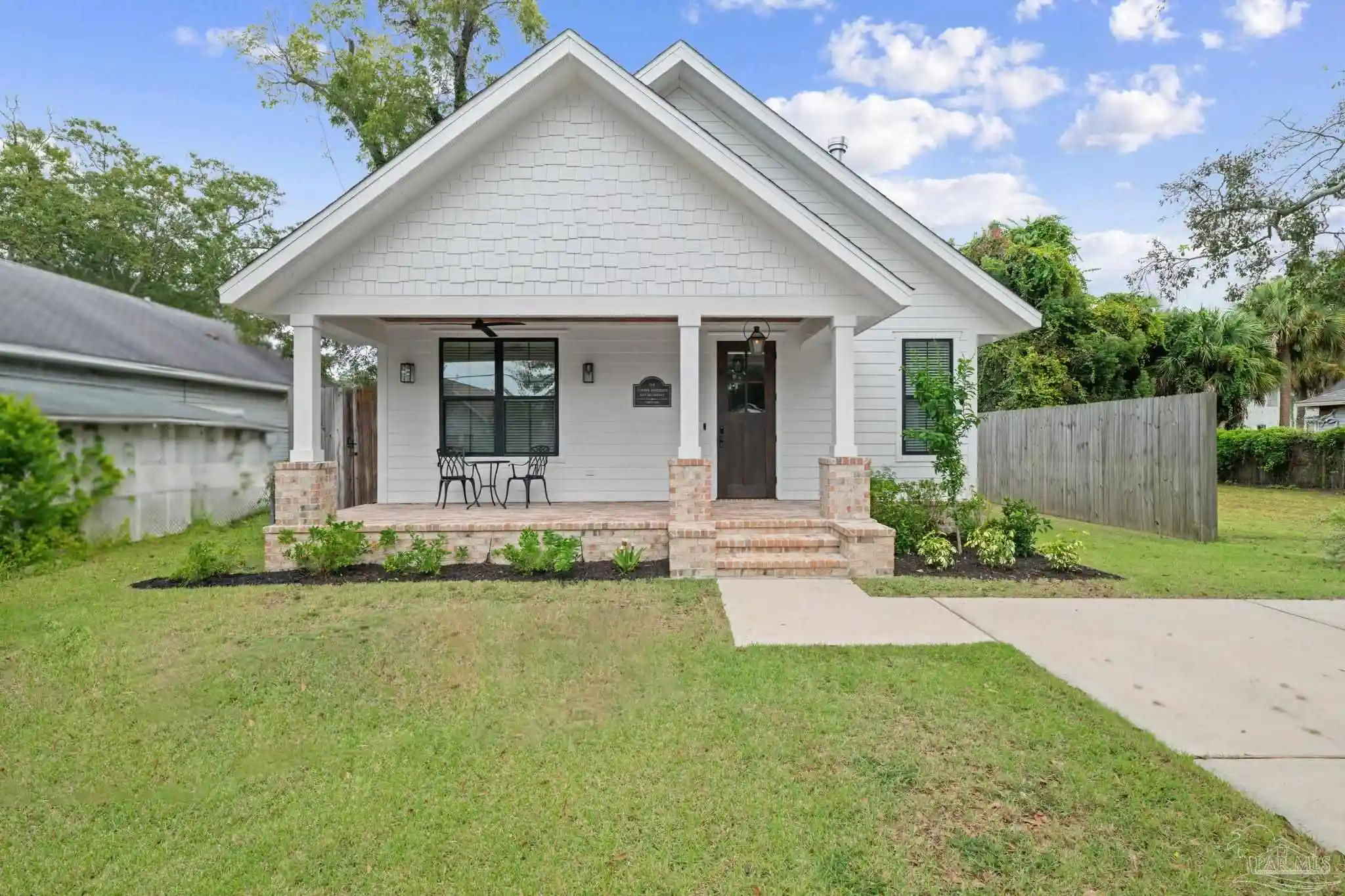 Photo 1 of Single family home for sale at 1216 N 8th Avenue, Pensacola, FL 32503 | MLS# 690327 | Listing updated on 2026-10-27