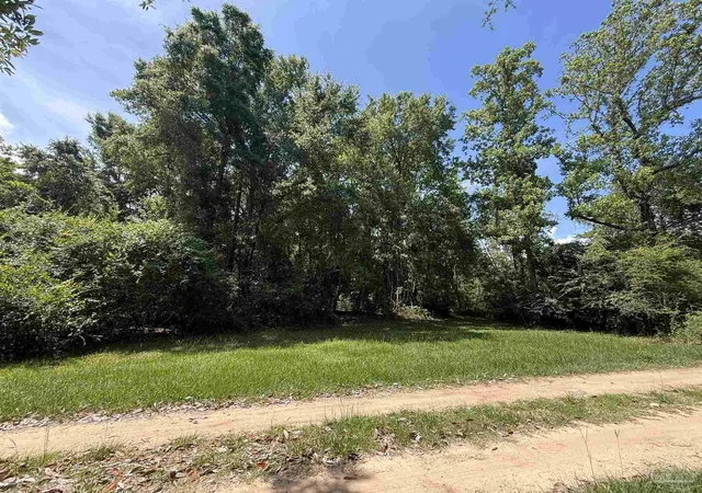 Photo 3 of Land for sale at 0 Rodella St, Milton, FL 32571 | MLS# 683065 | Listing updated on 2026-05-21