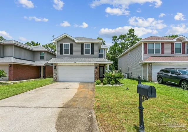 Photo 3 of Single family home for sale at 3798 Weatherstone Cir, Pensacola, FL 32507 | MLS# 685859 | Listing updated on 2026-09-29