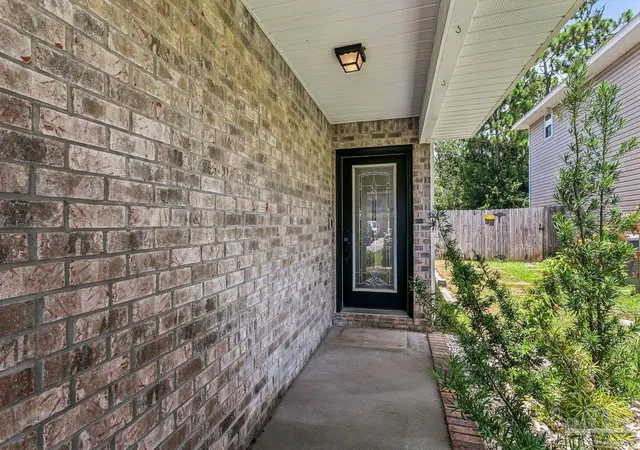 Photo 4 of Single family home for sale at 3798 Weatherstone Cir, Pensacola, FL 32507 | MLS# 685859 | Listing updated on 2026-09-29