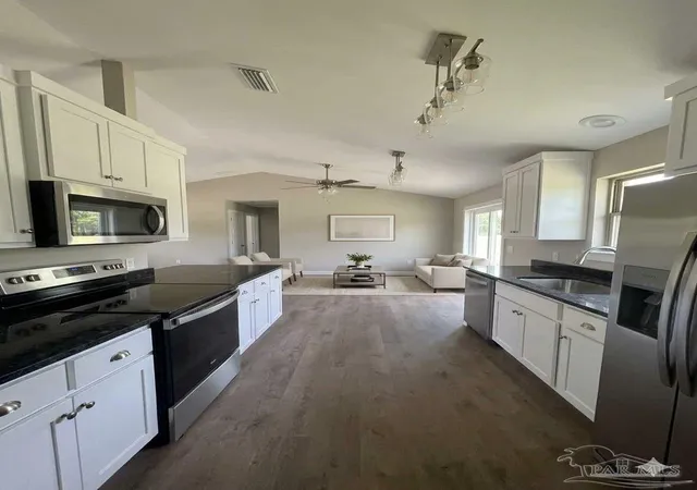 Photo 3 of Single family home for sale at 3057 N 15th Avenue, Milton, FL 32583 | MLS# 687738 | Listing updated on 2026-09-09