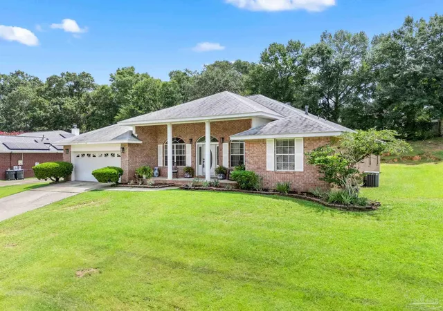 Photo 2 of Single family home for sale at 446 Turnberry Rd, Cantonment, FL 32533 | MLS# 669976 | Listing updated on 2026-08-03