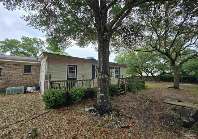 Homes for sale in Navarre, FL | 7239 East Bay Blvd, Navarre, FL 32566 | MLS# 684202