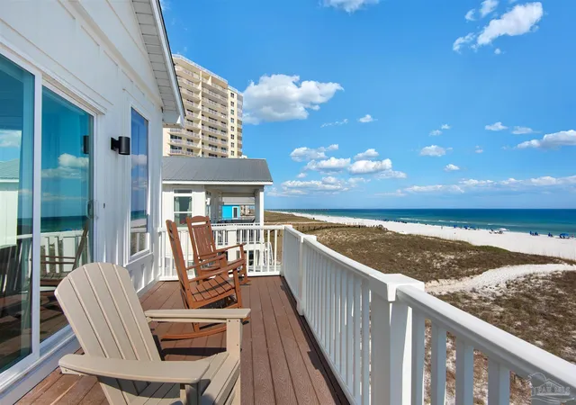 Photo 3 of Single family home for sale at 8257 Gulf Blvd, Navarre, FL 32566 | MLS# 671554 | Listing updated on 2026-05-02