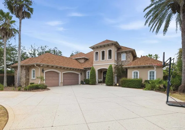 Photo 2 of Single family home for sale at 1305 Quiet Cvs Ct, Gulf Breeze, FL 32563 | MLS# 685824 | Listing updated on 2026-08-19