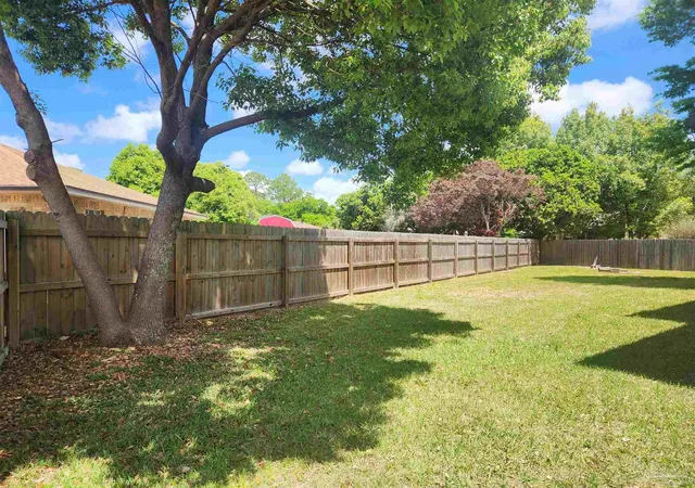 Sale Pending at 6818 Kitty Hawk Cir, Pensacola, FL 32506 | MLS# 682373 | Listing updated on 2026-10-07