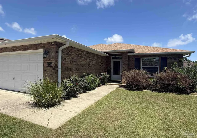 4th image of 4907 Makenna Cir, Milton, FL 32571 | MLS# 682812